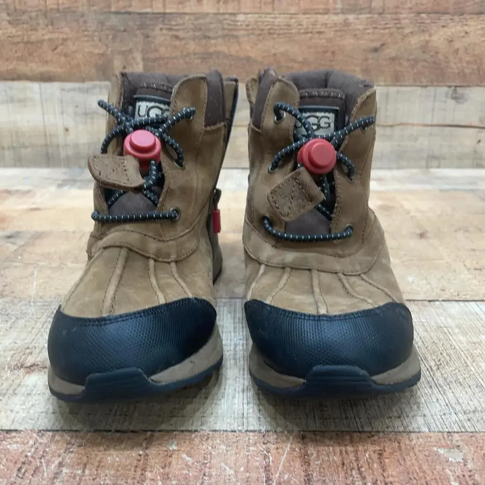 UGG brand style